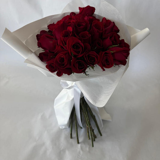 A bouquet of red roses in your chosen size.